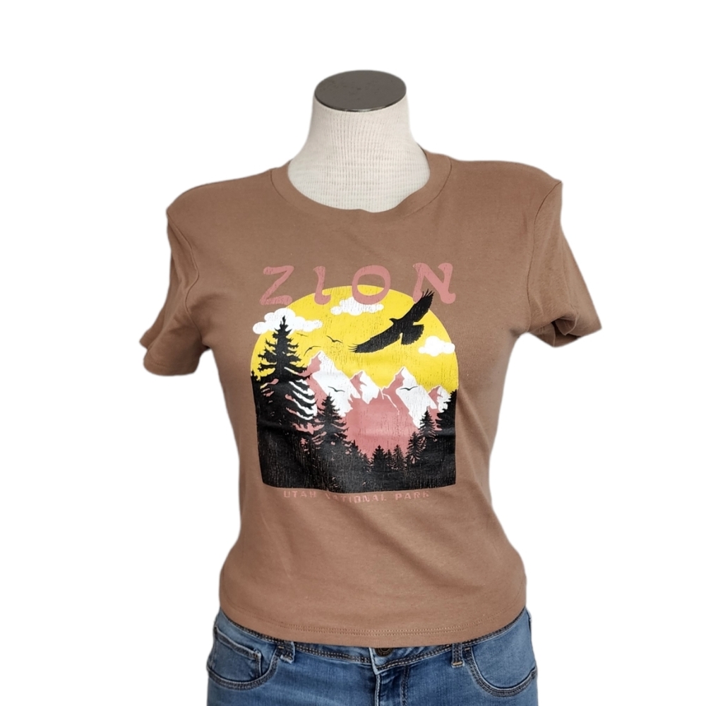 Homegirl Society Utah National Park Zion Graphic Brown Cropped Tee Size L NWT